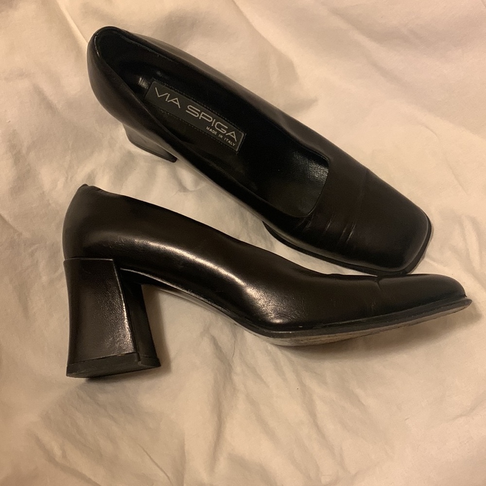 Via Spiga Neiman Marcus Heels - Picture 2 of 7